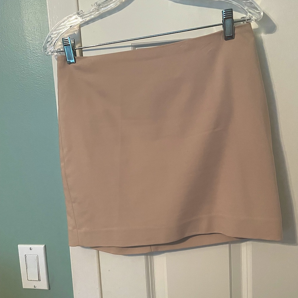 Express size 6 tan mini skirt